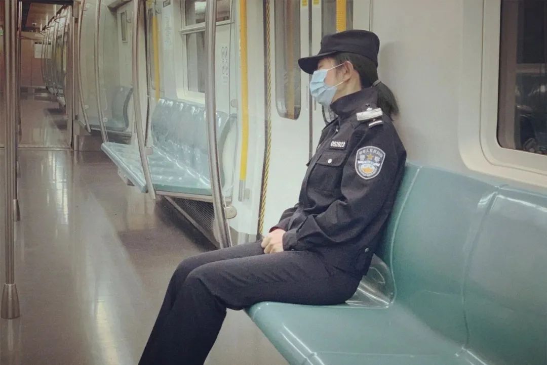 很高兴遇见你完整版,很高兴遇见你直播间