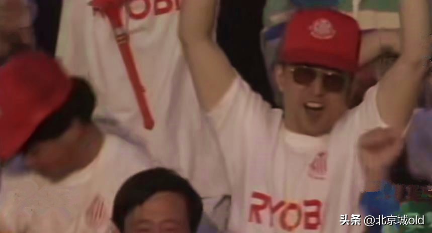 北京国安球迷现场助威最后的胜利,北京国安老工体最后一战