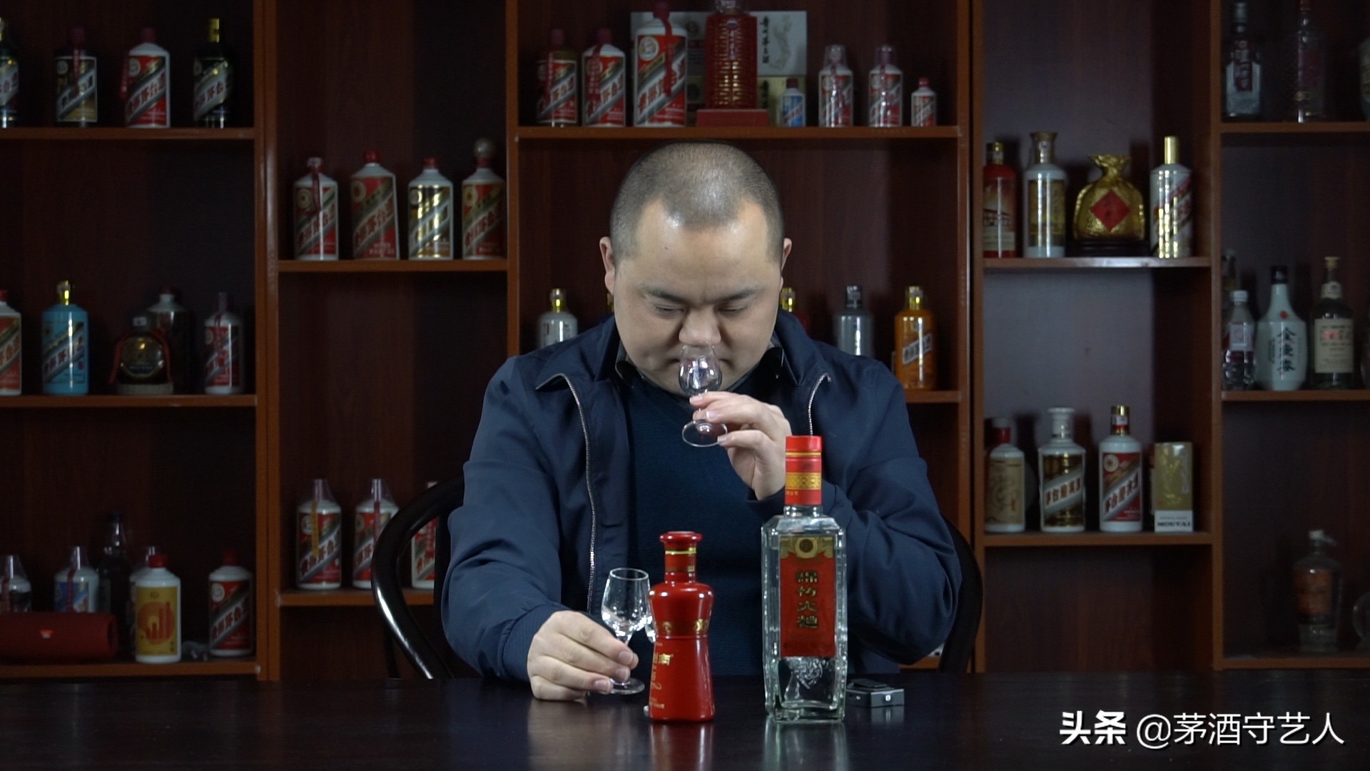 茅酒守艺人评荣和烧坊,绵竹金剑南k6价格