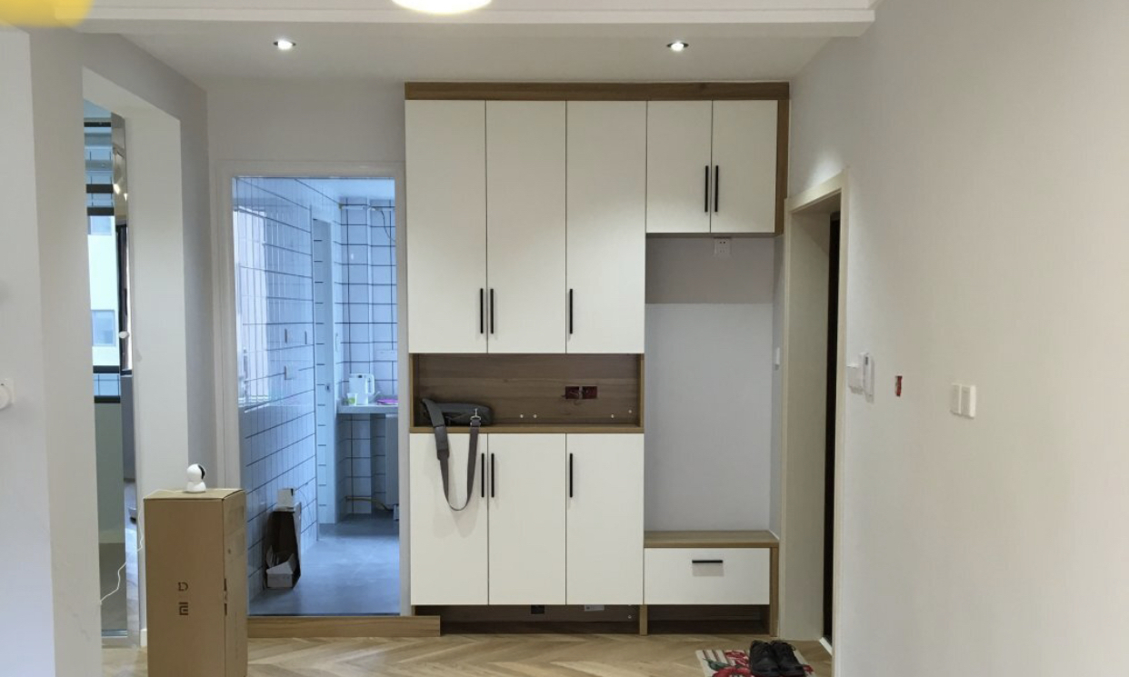 当初为了省钱买轿车,当初为了买房省吃俭用