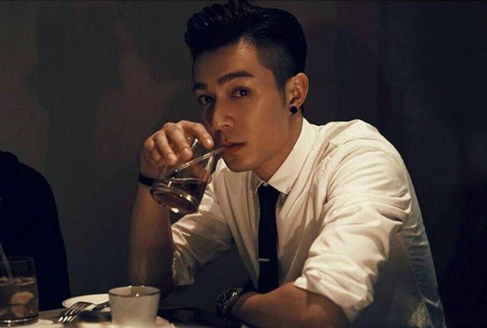 周柏豪一定要珍惜眼前人,周柏豪要把握现在所拥有的机会