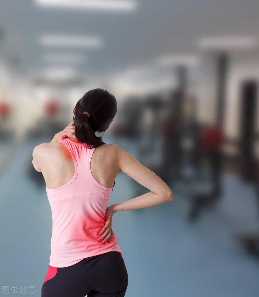 扭到脚崴先冰敷还是热敷,崴脚和扭到膝盖要冷敷还是热敷