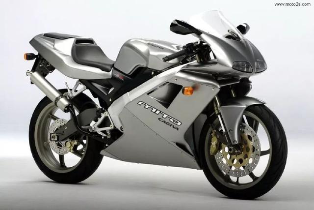 动力最强250cc机车,最高时速250迈左右的机车