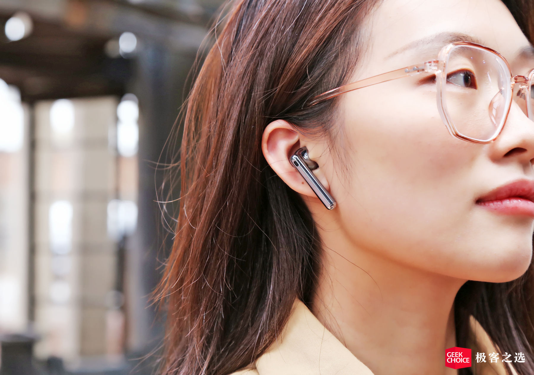 华为口红耳机冰霜银是限量版么,华为口红耳机降噪效果测评