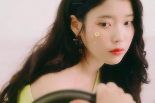 看看这些明星减肥,手里的鸡腿还香吗