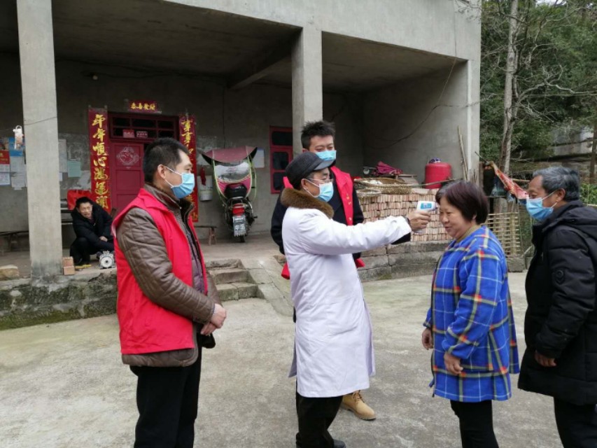 风雨中，我们就在您身旁——大英县水利局战疫战贫速写