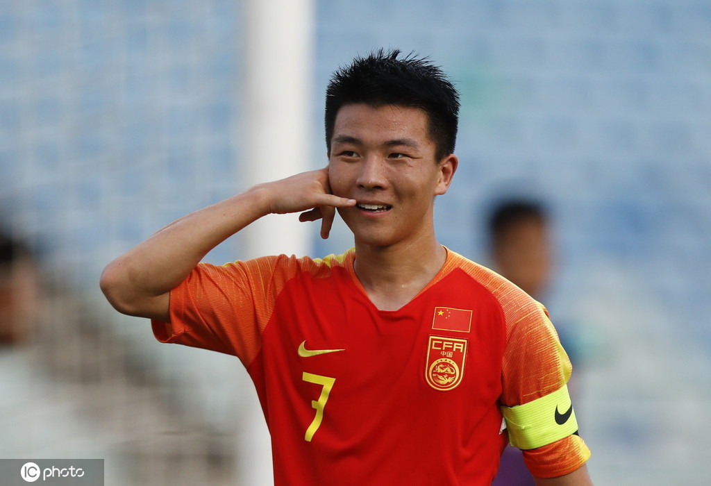 国青球员长期沉迷酒精混迹夜店但仍是中国最会踢球的一批人?