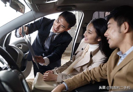 4s销售一个月可以挣多少钱,一个4s店一月卖多少辆车才活下去