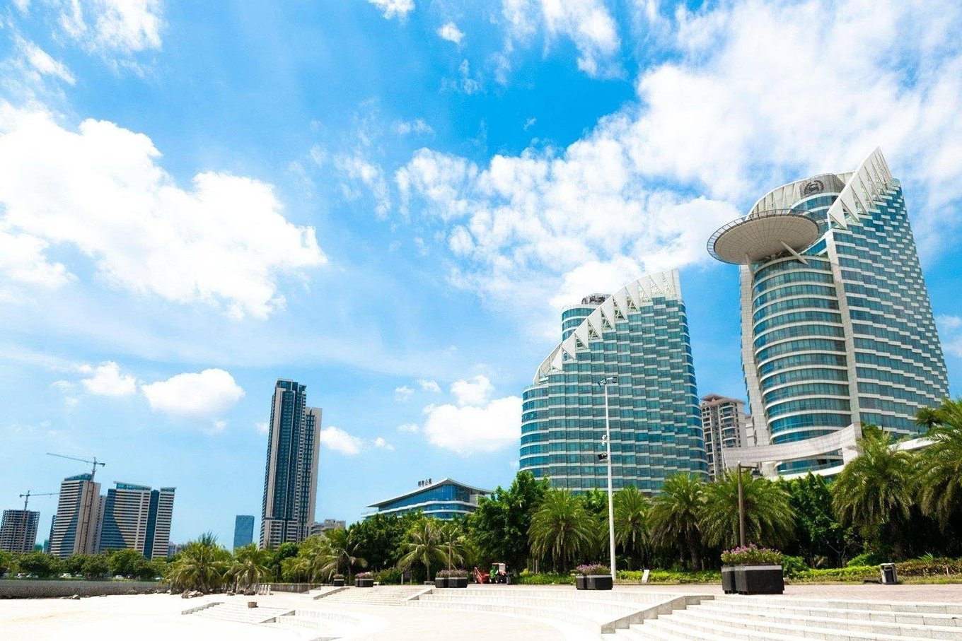 何必去国外！广东此海岛四季如春，风景堪比马尔代夫，人少物价低