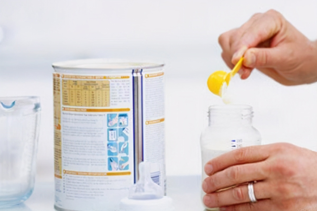 春季奶粉如何防潮,夏季奶粉防潮怎么存放