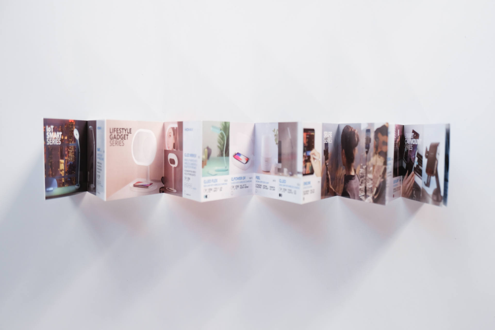 无线充电器三合一充电宝,摩米士无线充电宝测评