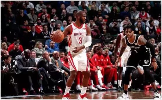 火箭险胜雷霆收获4连胜,甜瓜本赛季精彩表现