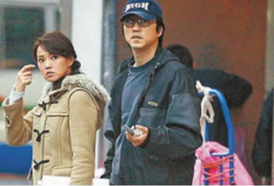 艾小羊：伊能静，你去哪儿找的这么好的前夫