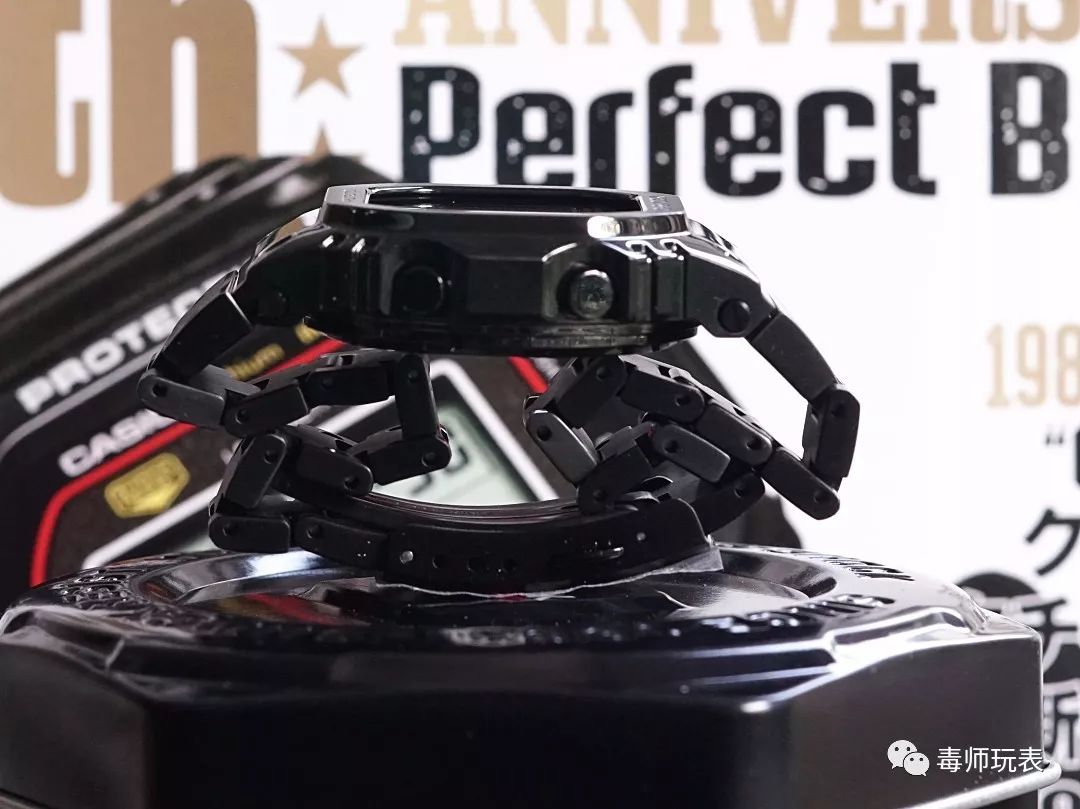 卡西欧小方块35周年和普通版,卡西欧小银块35周年限量款测试