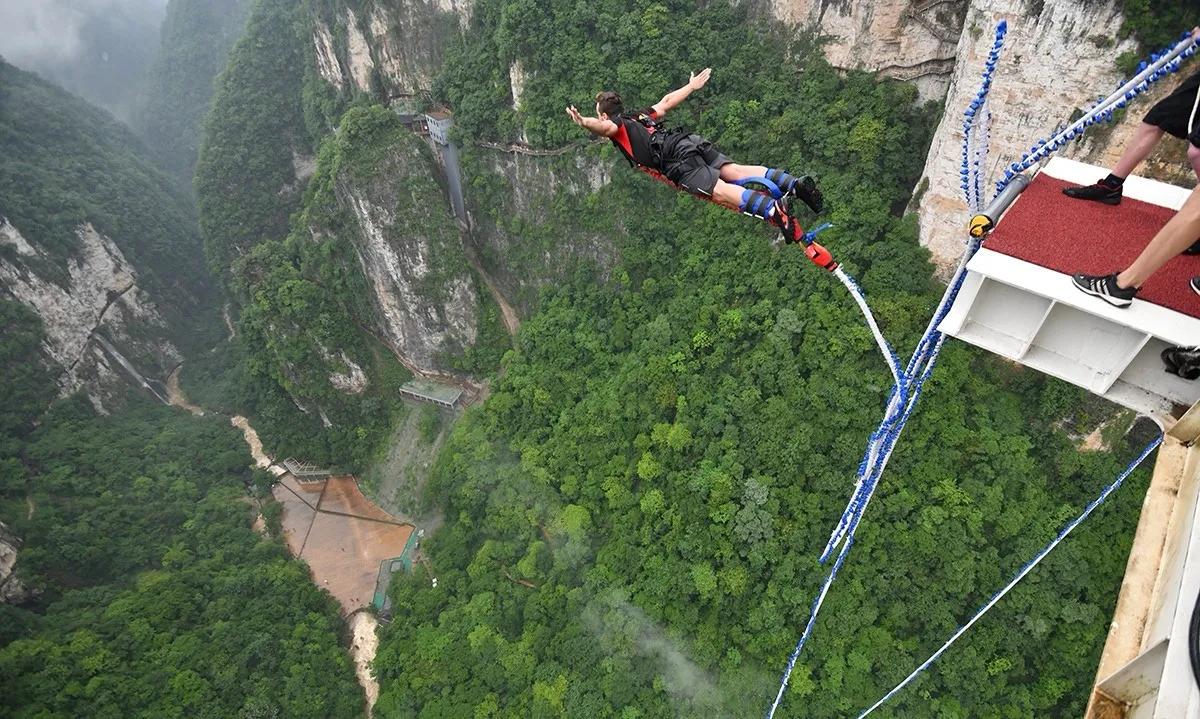 胆小人士也敢挑战的蹦极项目,十大最危险的蹦极