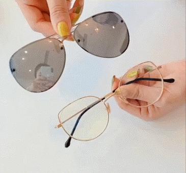 被近*眼镜视**耽误了颜值?戴上这款眼镜,你就是这条gai最潮的……