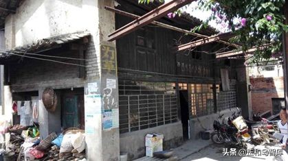 14岁被迫辍学,14岁少年辍学打工成为亿万富翁