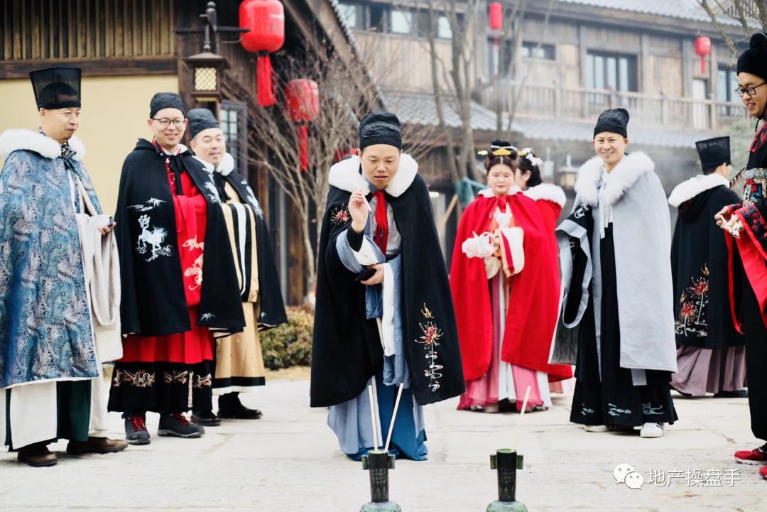 太白山入口到世外桃源有多远,太白山穿越到什么地方