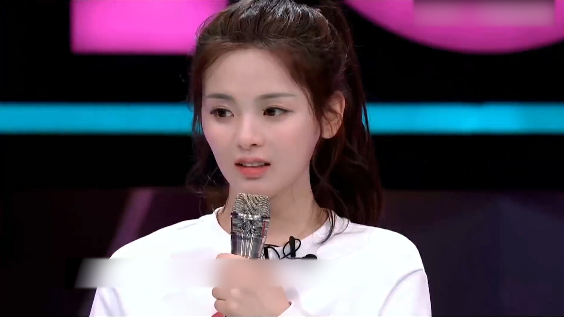 新晋顶流利路修，下岛火速搭上女一线，没出道为何能红过C位？