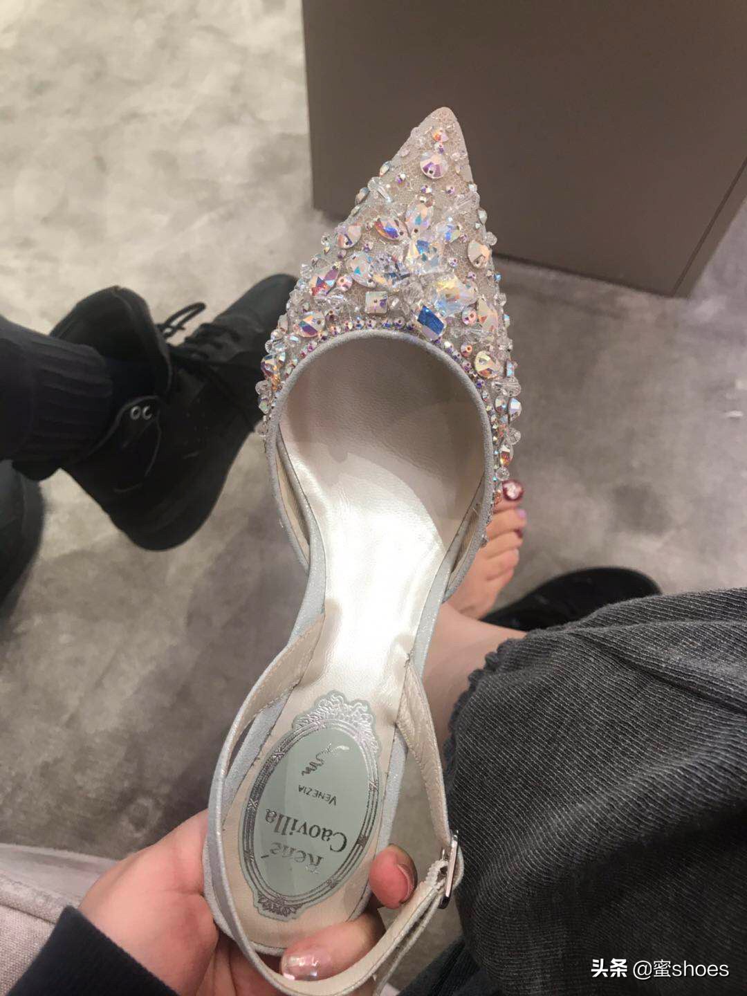 RenéCaovilla的9款手工高跟鞋，艺术品也可以穿在脚上