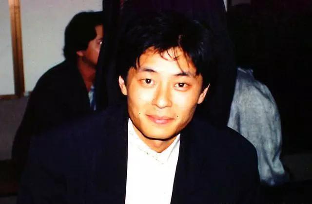 王杰嗓子坏了后的经历照片,王杰嗓子坏了后的经历