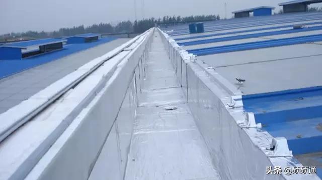 自建房房顶天沟水槽漏水怎么处理,彩钢瓦天沟漏水用什么方法修补好