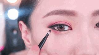 烟熏妆为什么这么难看,烟熏妆显脏怎么办