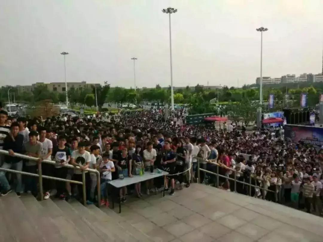 澶╂触浼楄仈鐢电珵璧涢,澶╂触浼楄仈鐢电珵