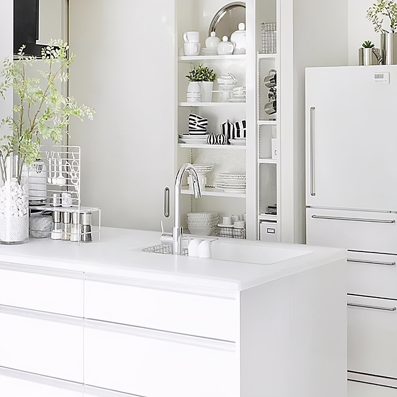 爱了这两间性冷淡系小户型,网友:这才叫一个人的豪宅