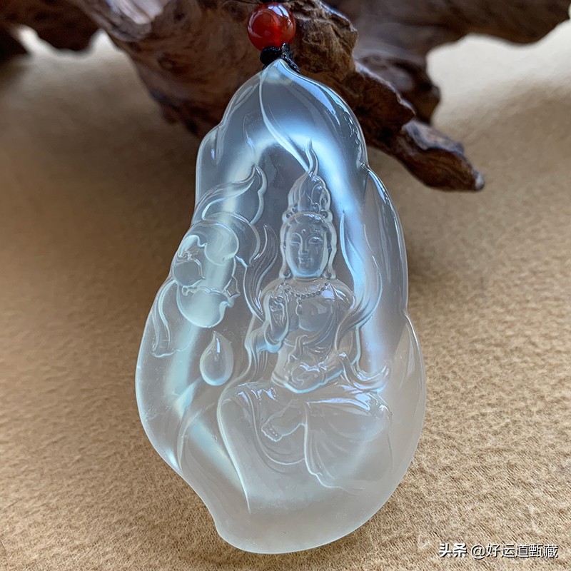 岫玉手感温润吗,岫玉怎么挑选高品质的