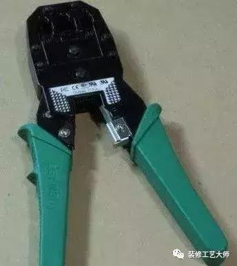 网线水晶插座的接线方法,墙壁网线插座另一头水晶头怎么接