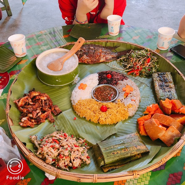 鑺掑競鍜岃吘鍐茬憺涓藉摢涓ソ,鑵惧啿鐟炰附鑺掑競瑗垮弻鐗堢撼