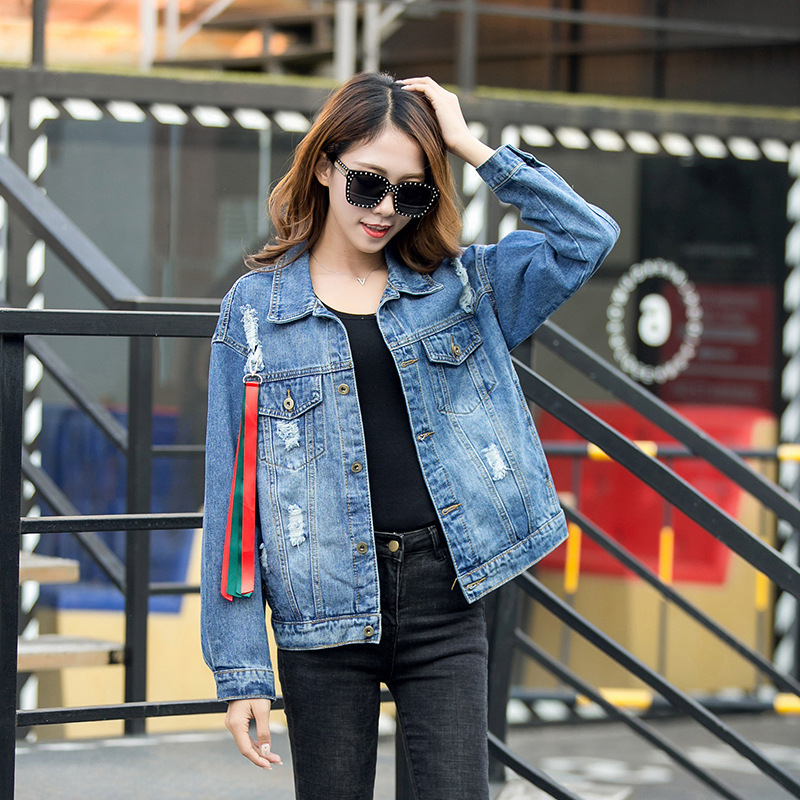 复古刺绣牛仔衣,早春复古牛仔衣