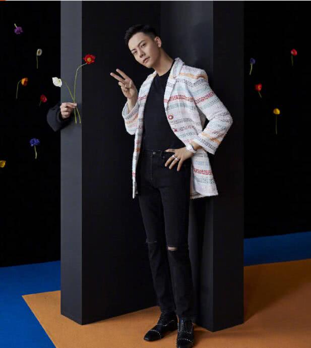 陈伟霆五五分发型,陈伟霆五套