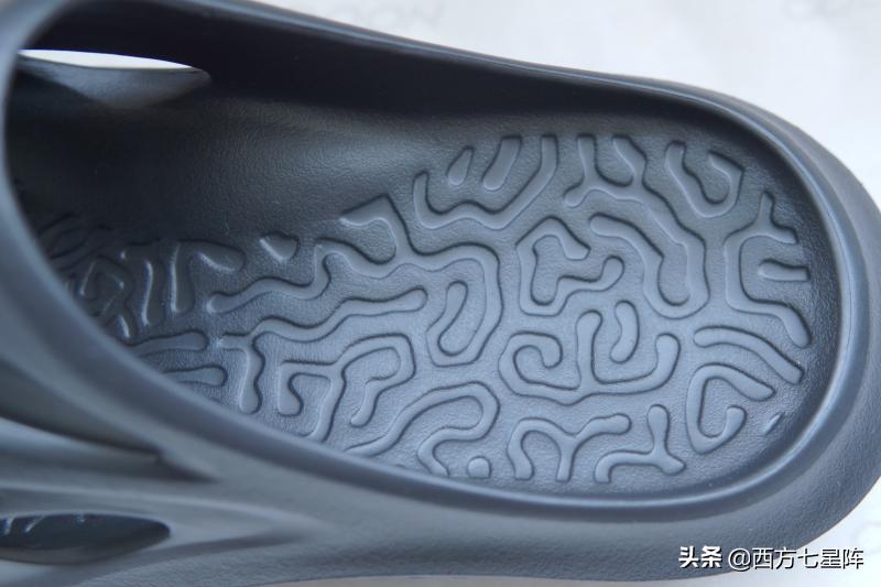 咕咚软弹运动拖鞋,舒适运动吸汗防臭透气久站不累