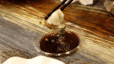 吃生蚝是怎样的体验,生蚝是生吞的吗