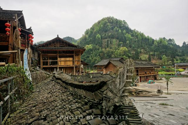 贵州三都：一个少见的民族，一个神奇的崖壁——妞儿嬉游记