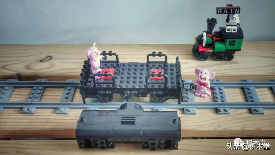 乐*官高**方套内moc最多的一款10183