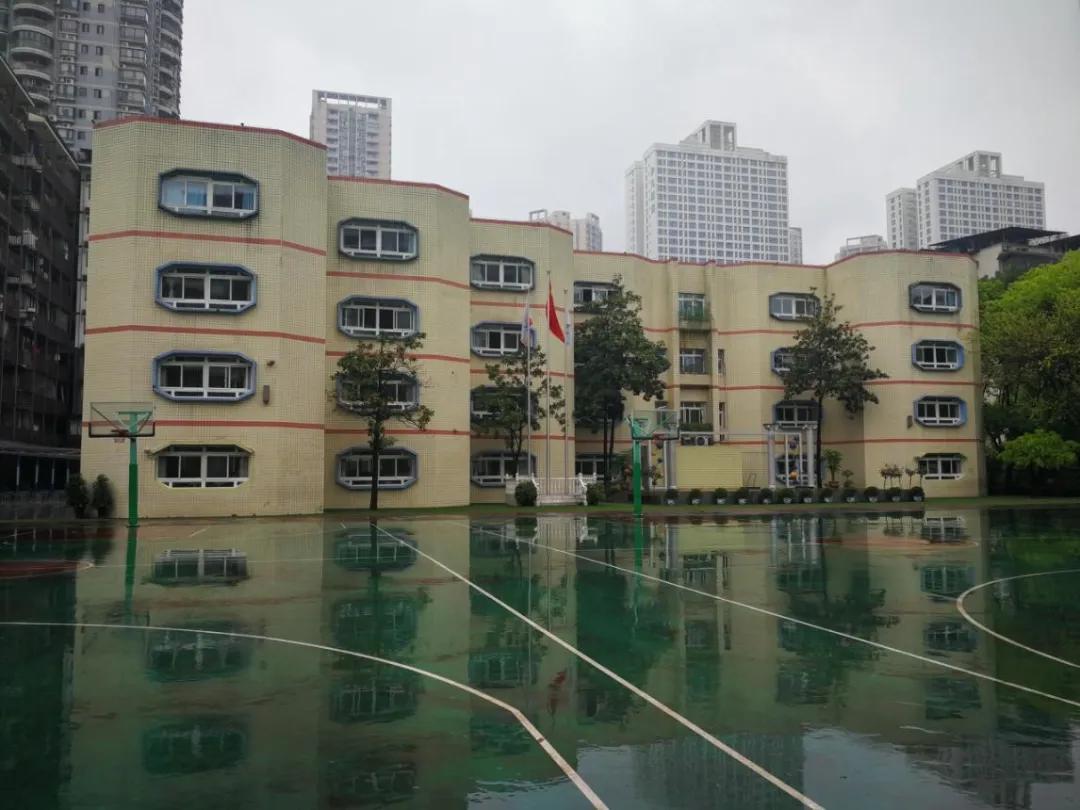 天台岗小学南岸区,重庆天台岗小学花园校区入学要求