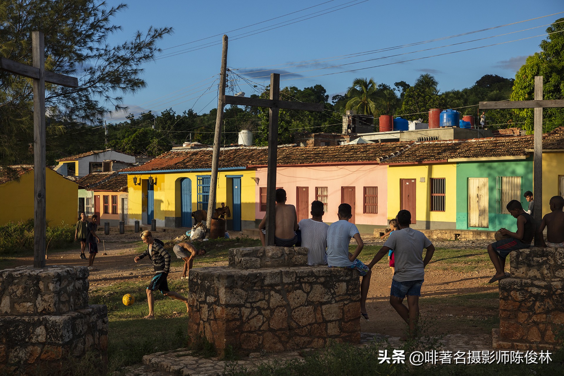 即将消逝的彩色小城特立尼达时光在这里止步自1850年就是这模样