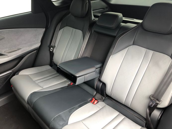 试过广汽新能源AION,埃安LX，我希望能摇中一个电动车指标