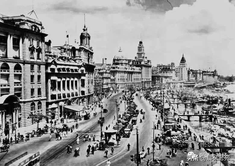 绝望中的抗争，百年前的中国是如何从底层里翻盘的