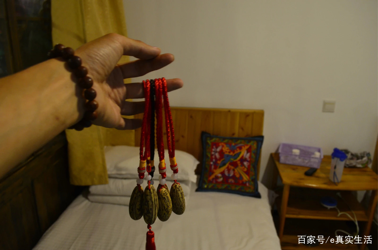 上里古镇，一个名副其实的古镇，人很少，跟丽江大研古城有的一比