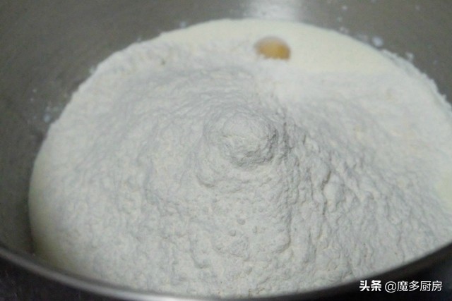 无糖无油面包的家常做法用烤箱,不用揉出膜的面包做法无油