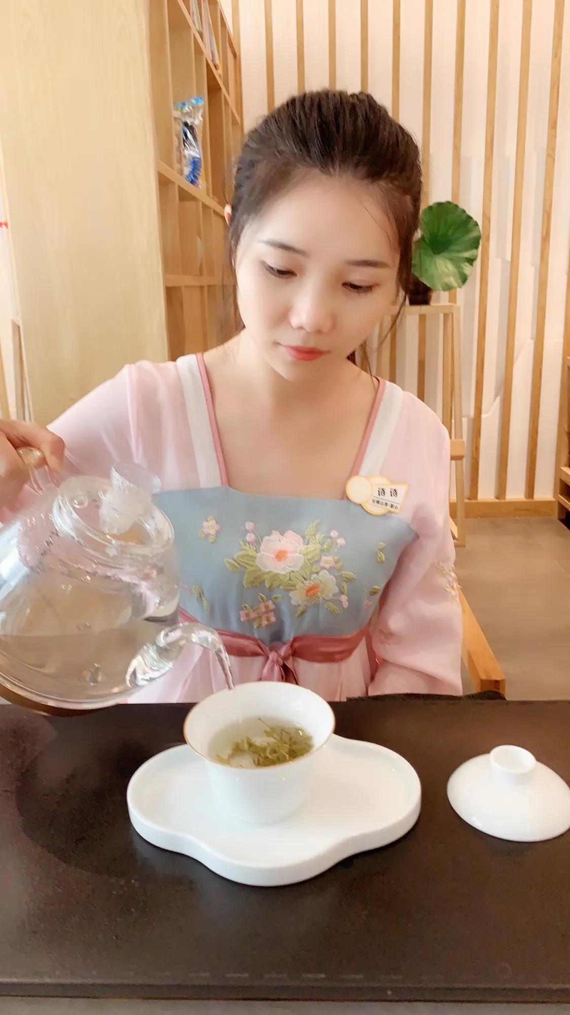 来张家界需要玩什么,来张家界旅游带什么东西比较好