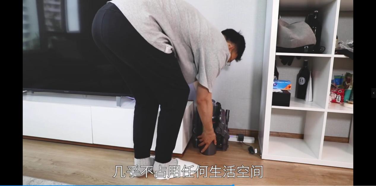 最新款小狗与戴森吸尘器真实测评,小狗吸尘器戴森