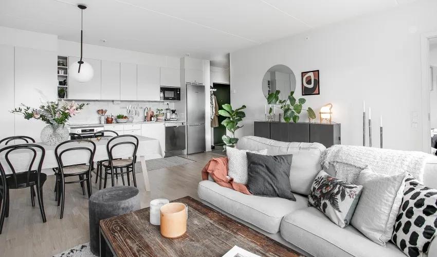 爱了这两间性冷淡系小户型,网友:这才叫一个人的豪宅