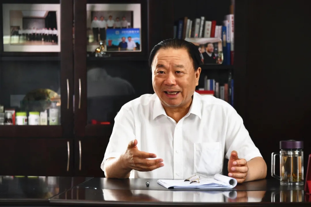 张家港沙钢集团沈文荣家族成员,沙钢集团董事局主席沈文荣陈少慧