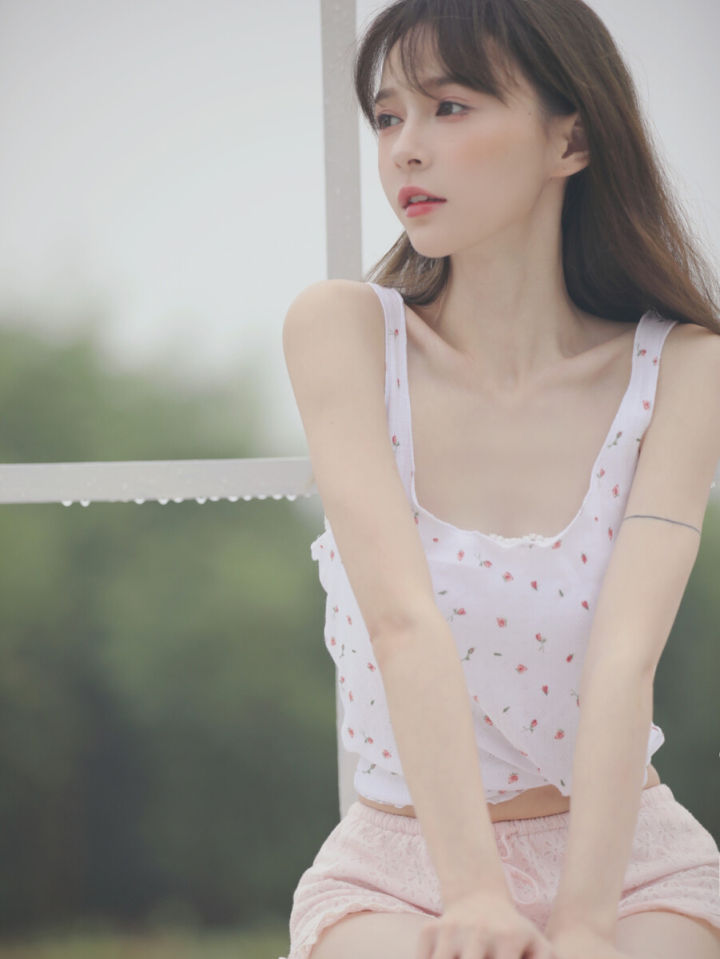 新型剪刀手拍照姿势,拍照时学会这8种姿势比剪刀手