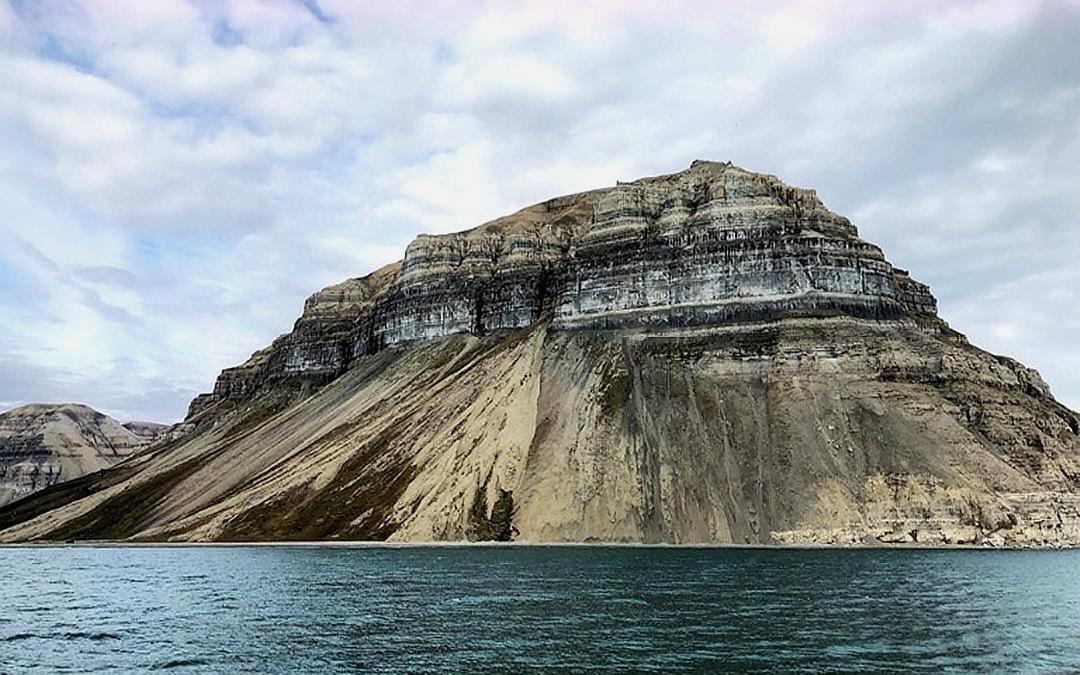 北极海冰融化怎么办,海冰融化
